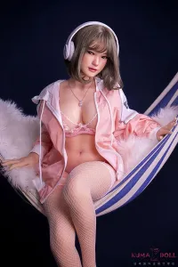 スタイリッシュなヘッドホン女子人形