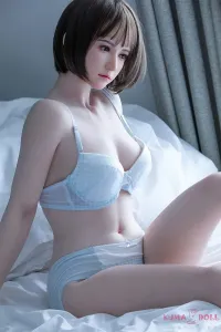高級素材で仕上げたフルシリコン製美女ドール