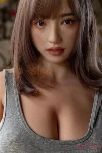 美乳シリコン製美女ドール