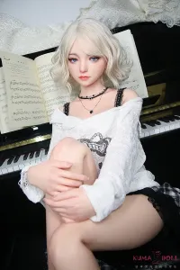 柔和な雰囲気のセックスドール アート技研 佳奈 A6