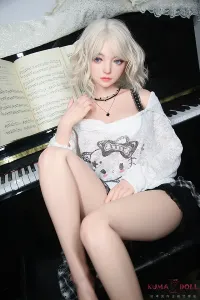 透明感あふれる高級ドール アート技研 佳奈 A6