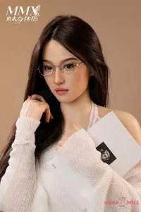 生命感ある美貌ラブドール