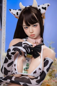 牛柄ビキニ姿リアルドール