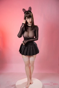 可愛さと色気を兼ね備えた美人等身大人形
