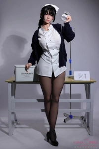 清楚系リアル美人ドール