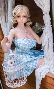柔らかい表情 YFDOLL 芽生 ラブドール