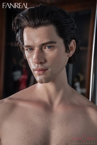 173cm 力強さとリアル感を兼ね備えた男性 エロドール Carter