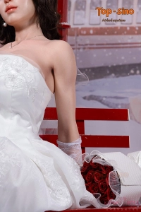 黒髪美女の花嫁Miranリアル造形セックスドール