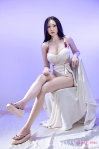 お姉さん系美女ラブドール 夢熙 正面スタイル