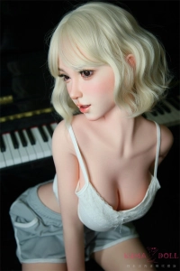 萌え美少女 ダッチワイフ 148cm Dカップ 楠稀 