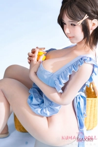 色白で美しい 人形 えろ 愛嬌たっぷりの笑顔 千島
