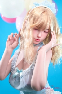 風船を手に持ち セックス 人形 FUDOLL 知夏 