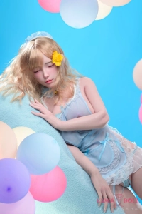 贅沢なフルシリコン製 目閉じ ラブドール 知夏