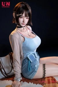メリハリボディ リアルダッチワイフ Uneedoll 初夏 158cm