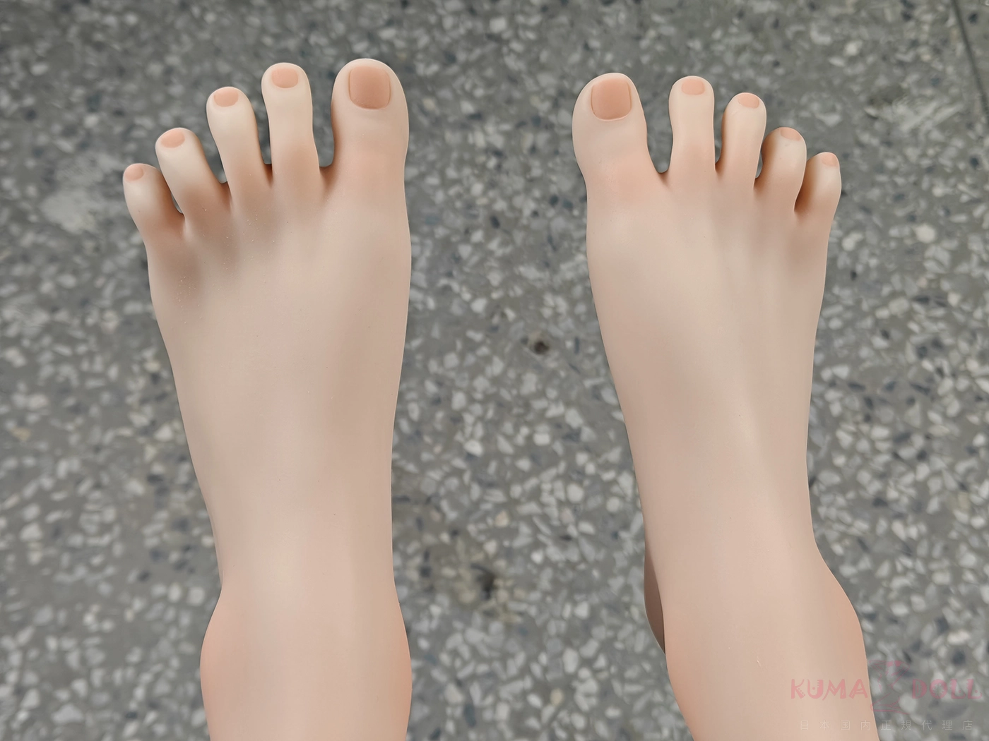 Kiradols 155cm Bカップ Kurakoヘッド だっちわいふ 脚の実物メイク